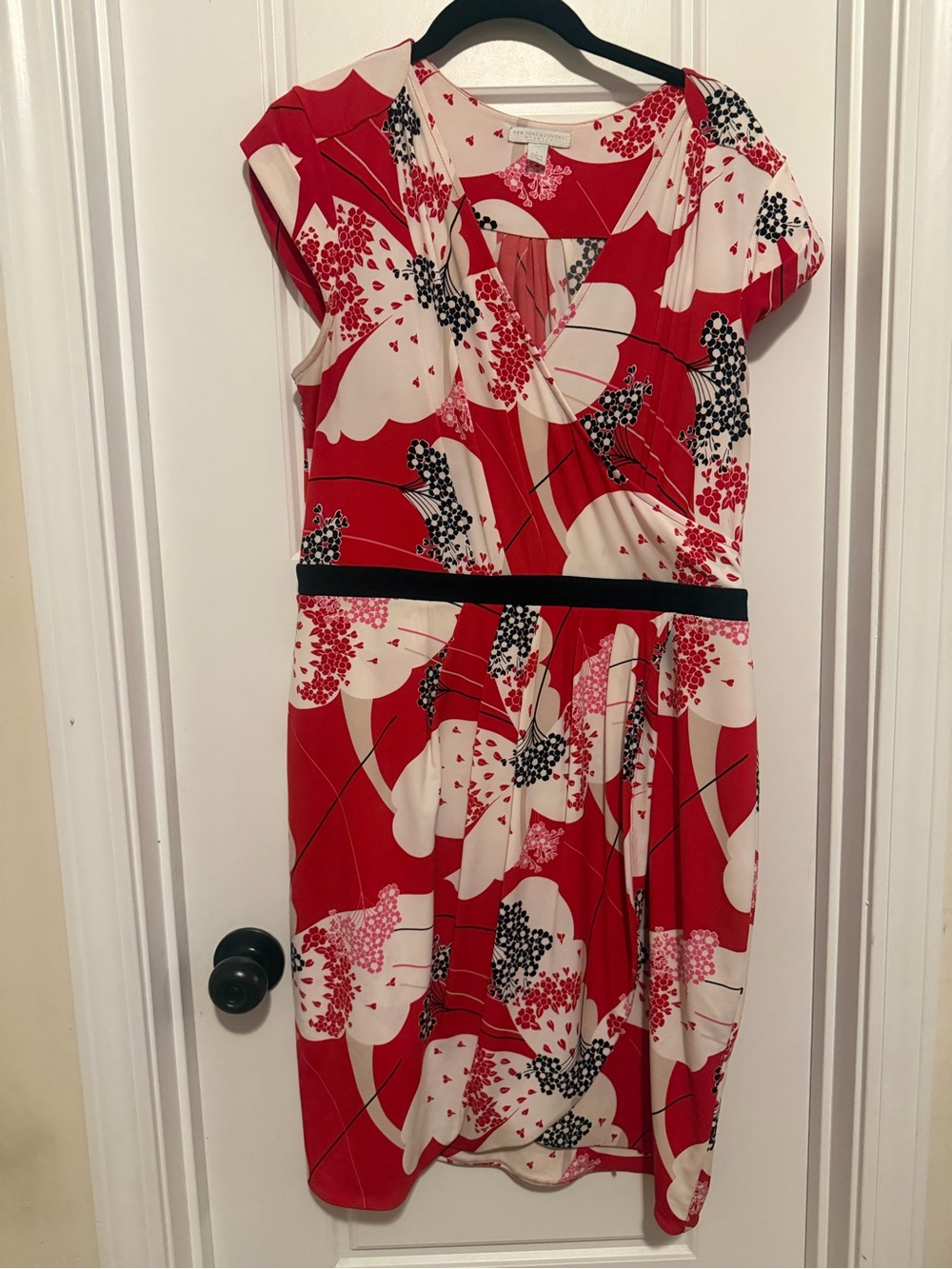 New York & Company Red and White Floral Fit-and-Flare Dress with Black Waist